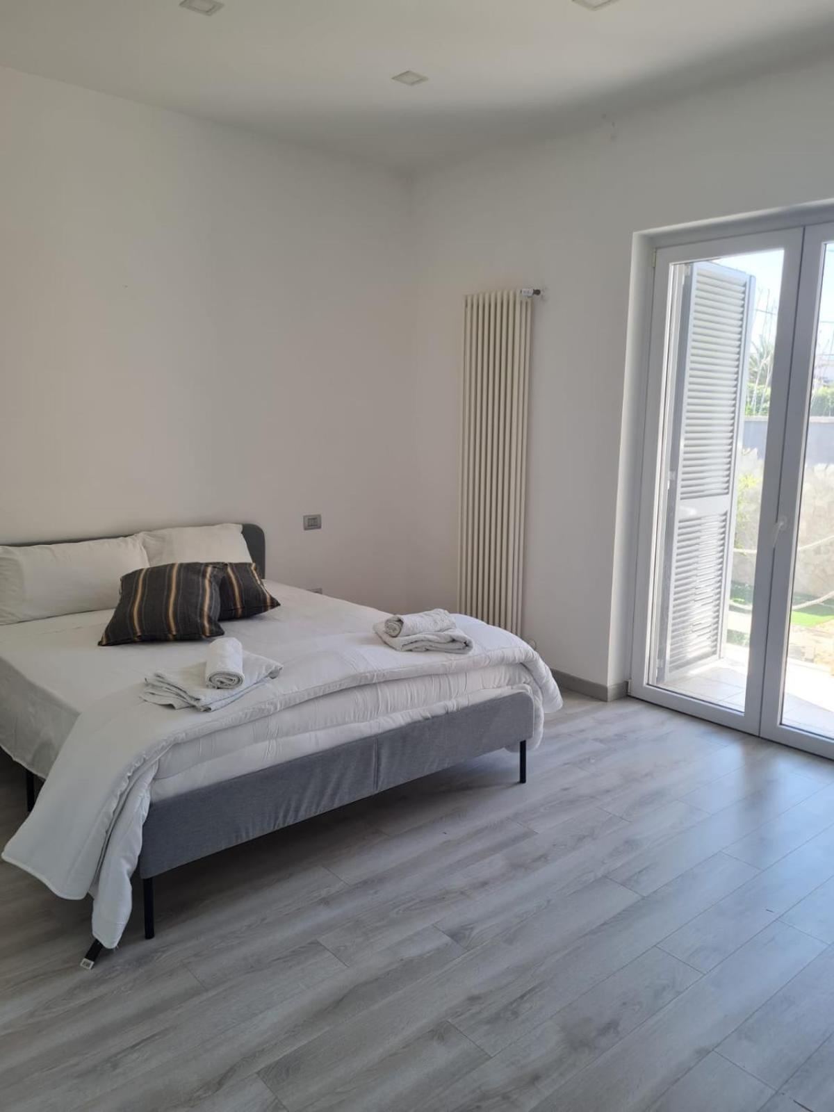 Casa Viky Hotel Bari Eksteriør billede